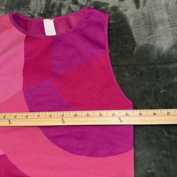 Fabletics Active Crop Top Women's XL Pink Magenta Stretch Sleeveless Activewear - Picture 7 of 8